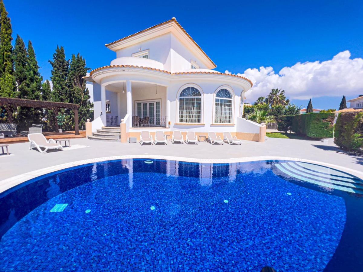 Villa Elysium Sotira  외부 사진