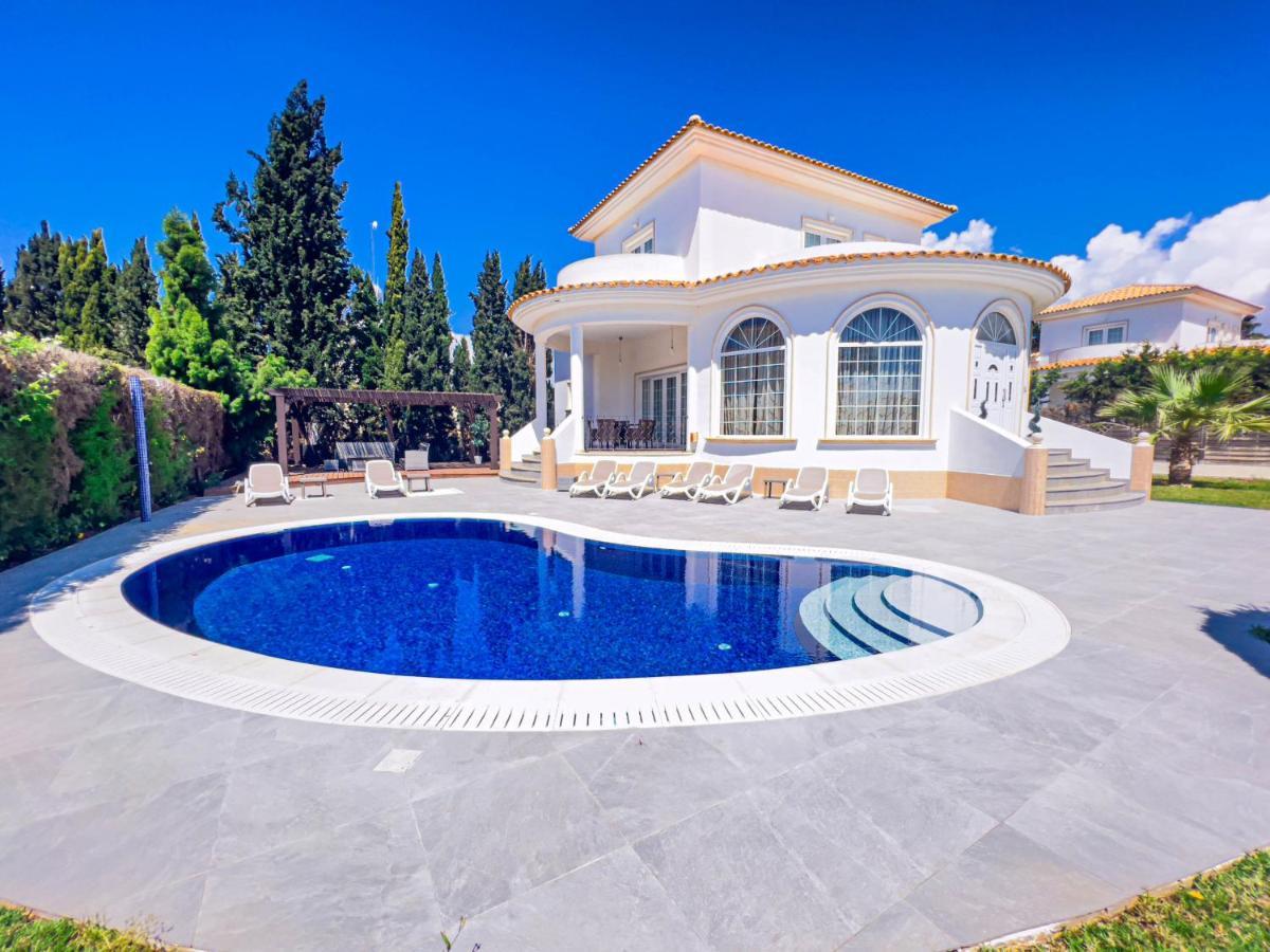 Villa Elysium Sotira  외부 사진